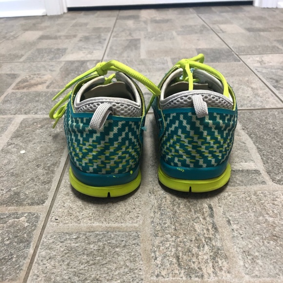 Nike Free Shoes - Picture 3 of 5